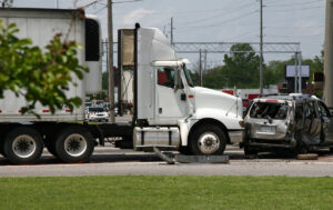 Why Choose McMinn Personal Injury Lawyers for Help After a Commercial Truck Accident in Utah?