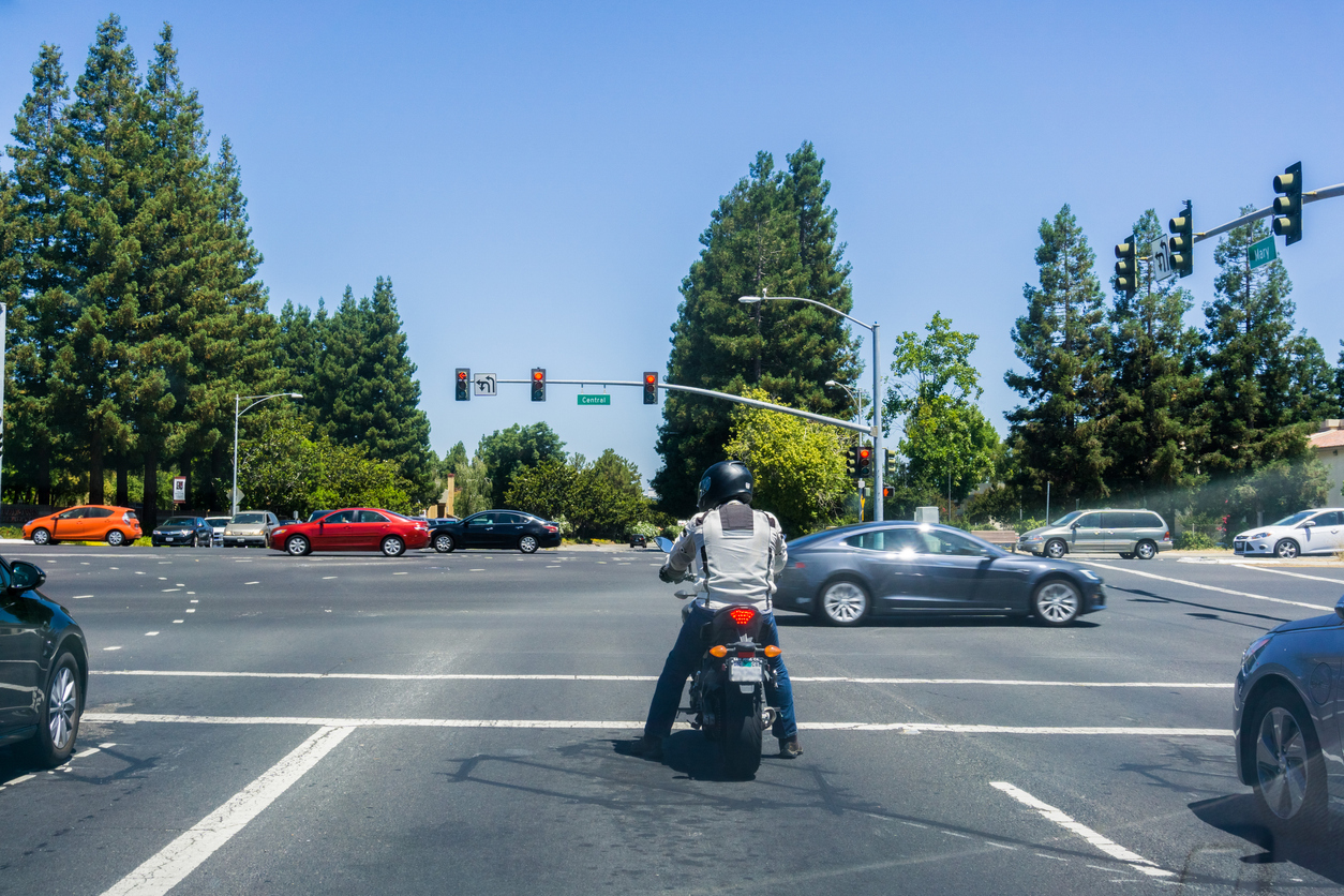 The Basics of Utah’s New Lane-Filtering Motorcycle Law