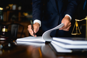 How Much Does it Cost to Hire a Lawyer to Handle My Bicycle Accident Claim?